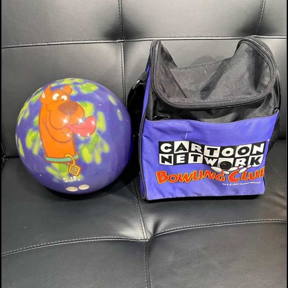 Meet your Posher, Leslie